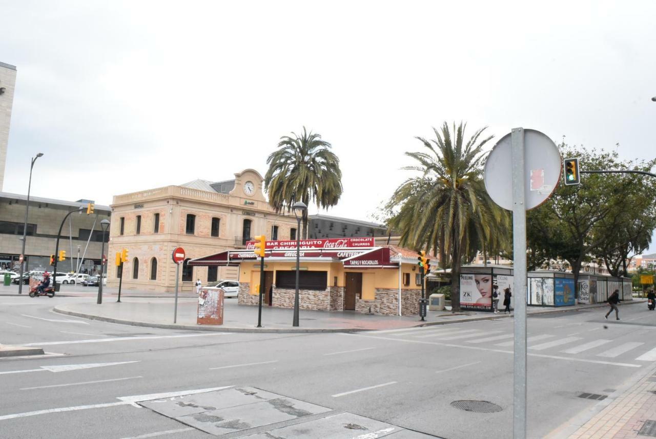 Galvez Flat, At Principal Railway Station In Malaga Lejlighed Eksteriør billede